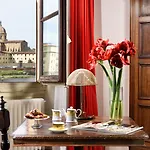Leone Blu Suites | UNA Esperienze