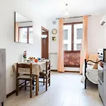 Castelnuovo Flat With Elevator And Free Parking