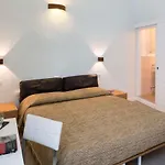 Casa Rovai Guest House