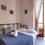 Sleep Tight Florence Apartment