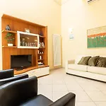 Palazzo Ghibellina 3 By Rental In Florence