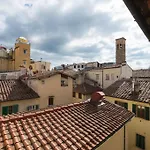 Luminosa Suite Nel Centro Storico!