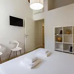 Novella Contemporary Apartment By Mmega