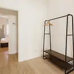 Novella Contemporary Apartment By Mmega