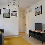 Sapiti Modern By Mmega