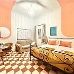 Raffaelli Rooms Travel Florence Close San Frediano