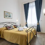 Cadorna Rooms In Florence