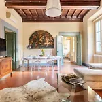 Ginny\'S House- Borgo La Croce Luxury Apartment