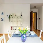Bright & Cozy, Easy To Reach In Florence