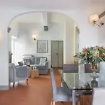 Borgodegreci Apartments