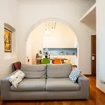 Orcagna Apartment