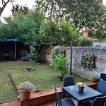 Au Jardin De Florence