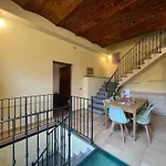 Wine Apartments Florence Barbaresco