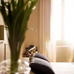 Arnobio Florence Suites