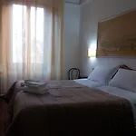 Hotel Airone