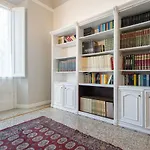 Santa Maria Novella 4 bedrooms