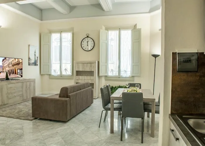 Mamo Florence - Cavour Rosa Apartment