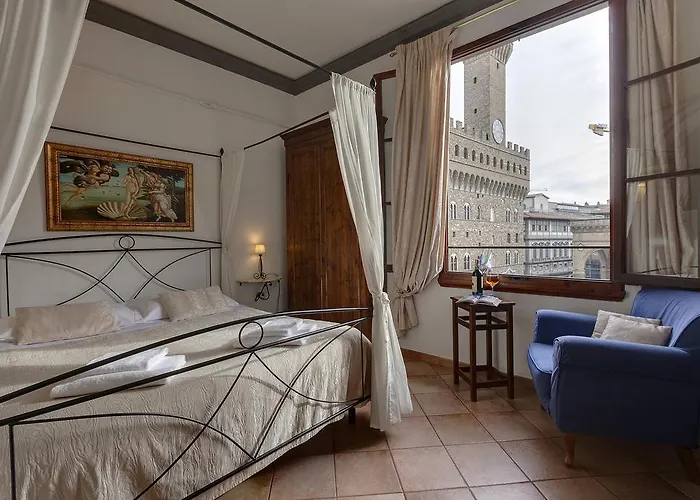 Signoria Apartment With A View