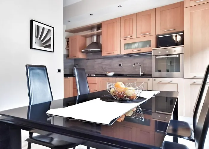 Lovely Modern Apartment