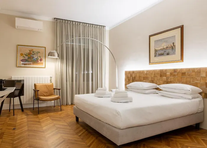 Pier Capponi 17 Rooms & Suites