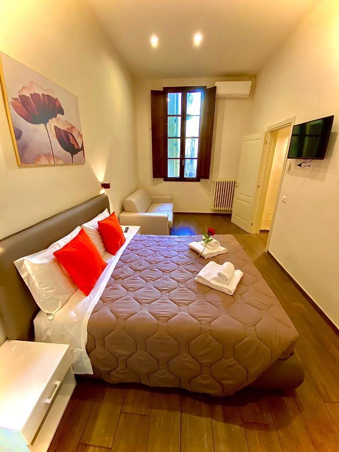 Santa Croce Apartment