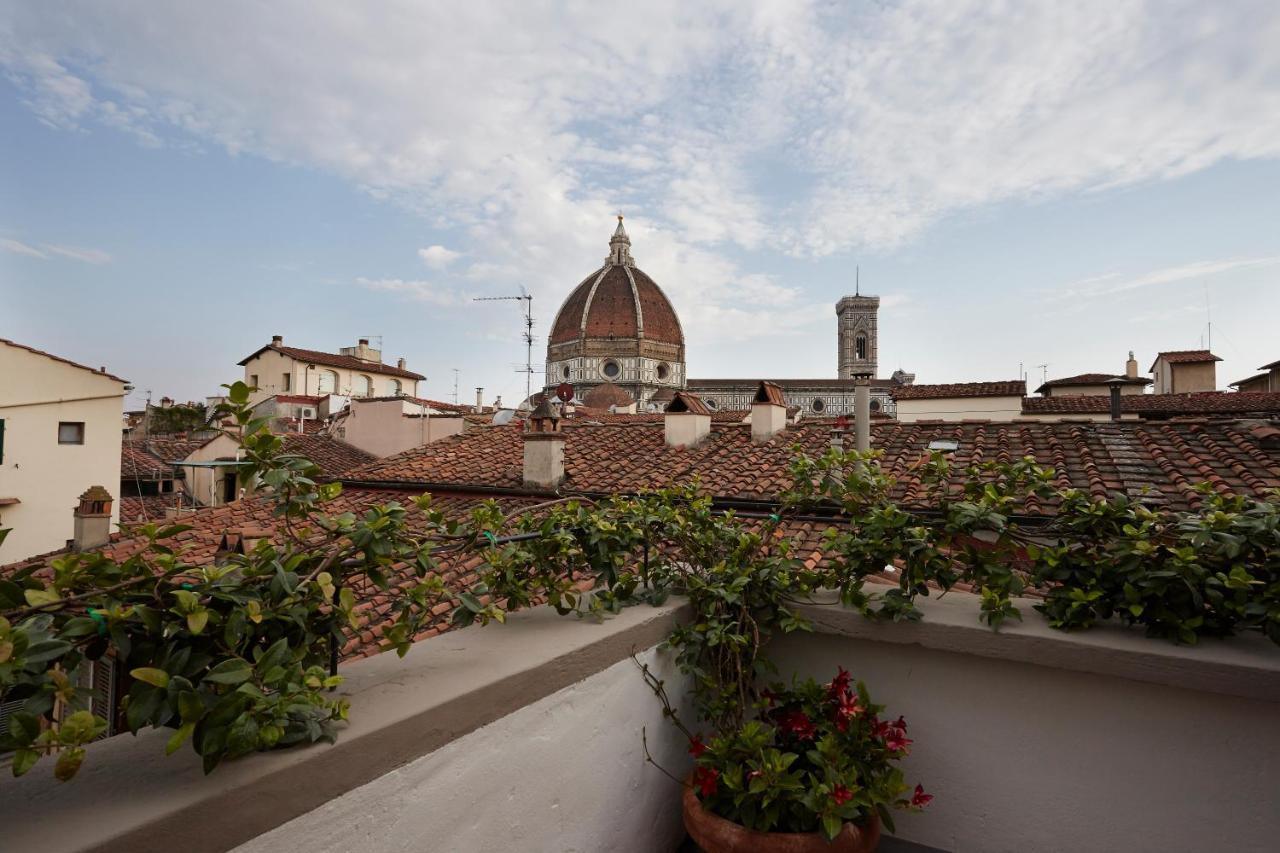 Penthouse With Big Terrace Duomo View *