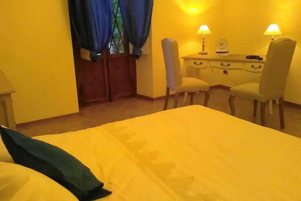 Apartment Charming Family With Private Garage