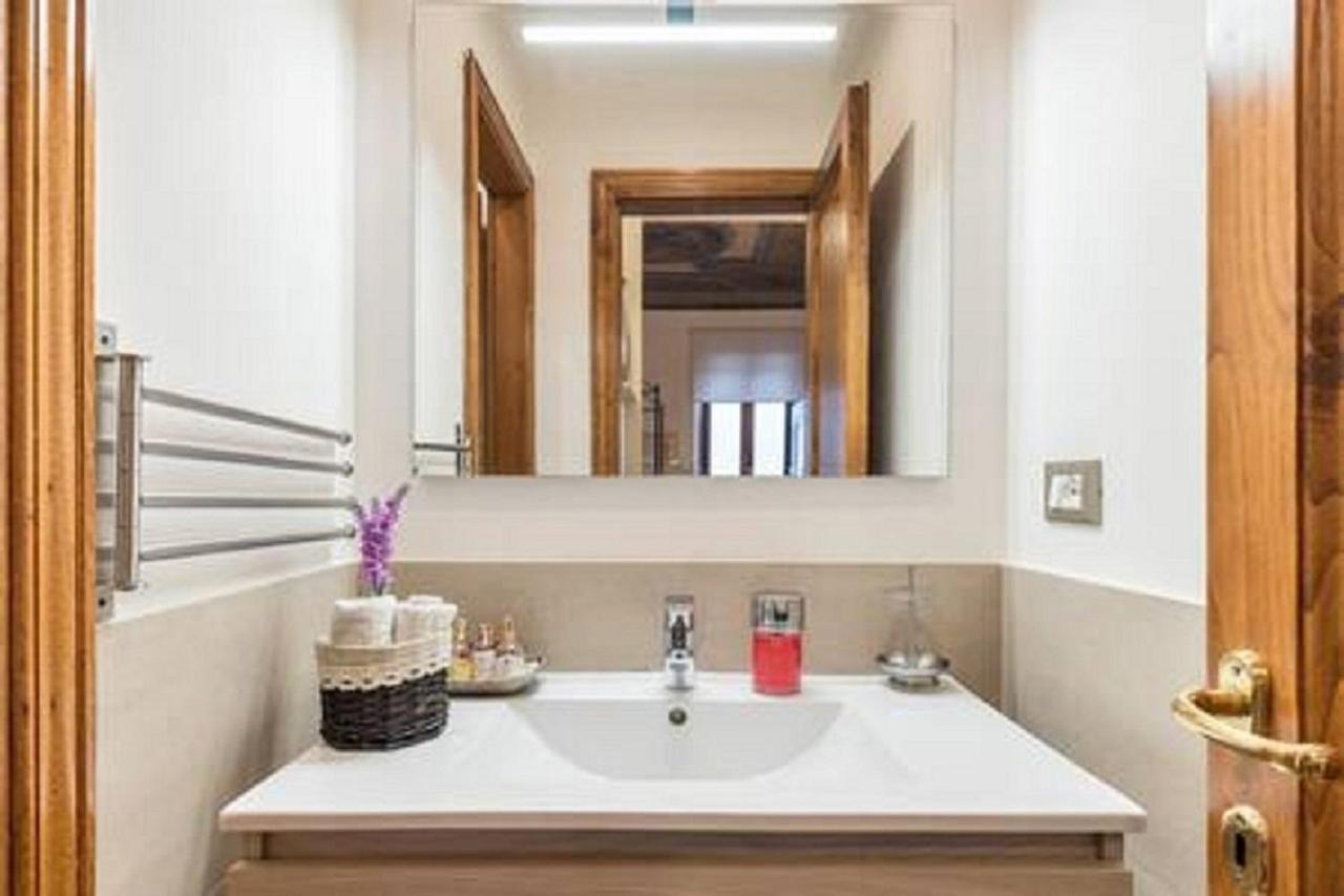 Il Dipinto Sopra I Sogni Apartment Florence