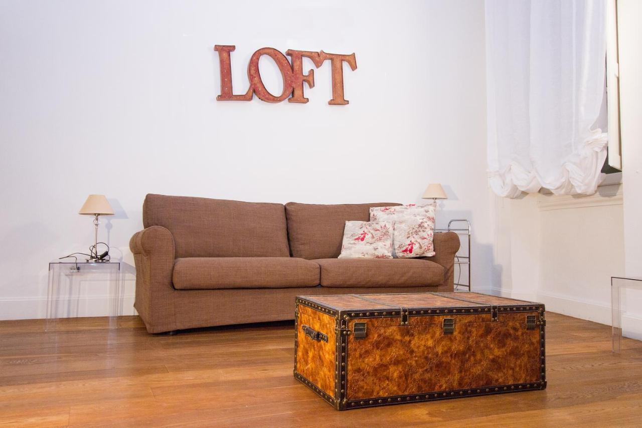 Charming Santa Croce Loft