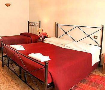 Hotel Aline *