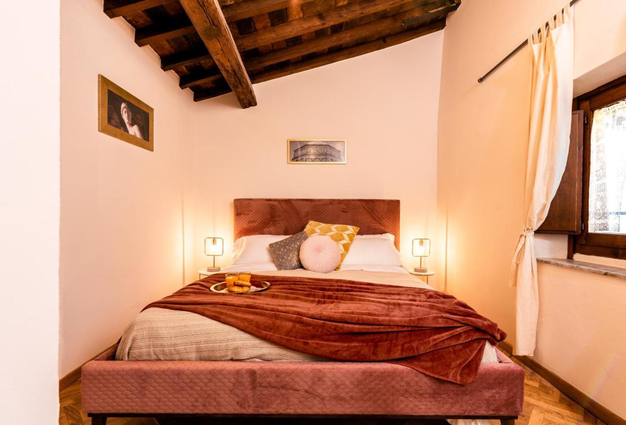 Elegant And Historic 3-bedroom In Center -by Likehomeflorence Appartement *