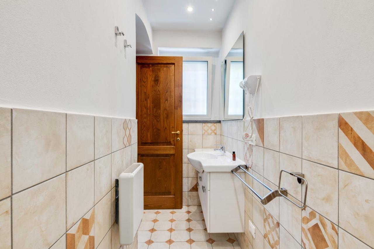 The Country In The - Parco Delle Cascine Apartment