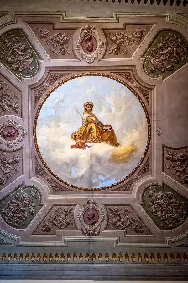 Palazzo Gamba Al Duomo Aparthotel