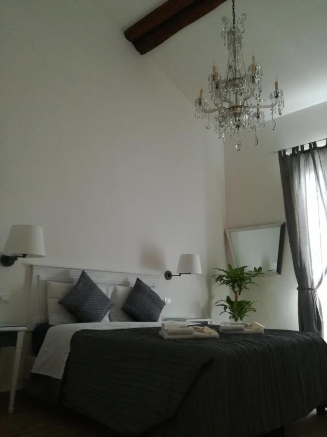 Bed & Breakfast In San Frediano