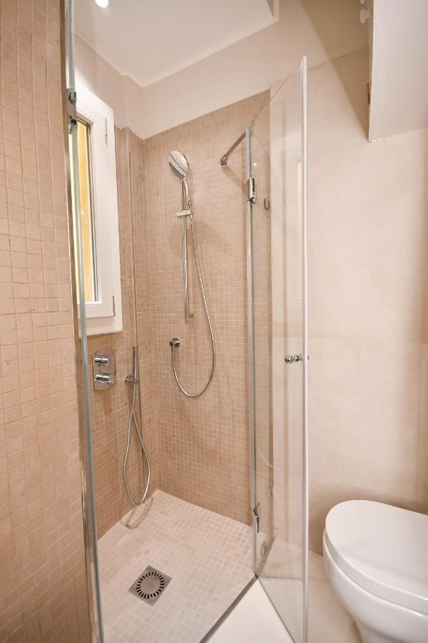 Smooth Mansion In Ponte Vecchio Florenz