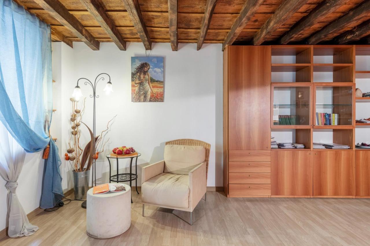 Piazza Della Signoria Apartment
