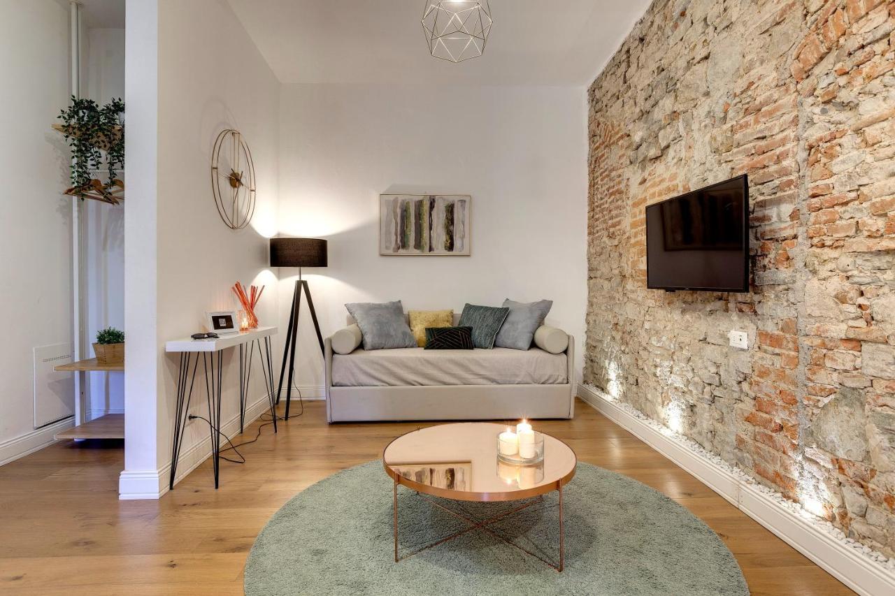 Corinne By Mamo Apartment *