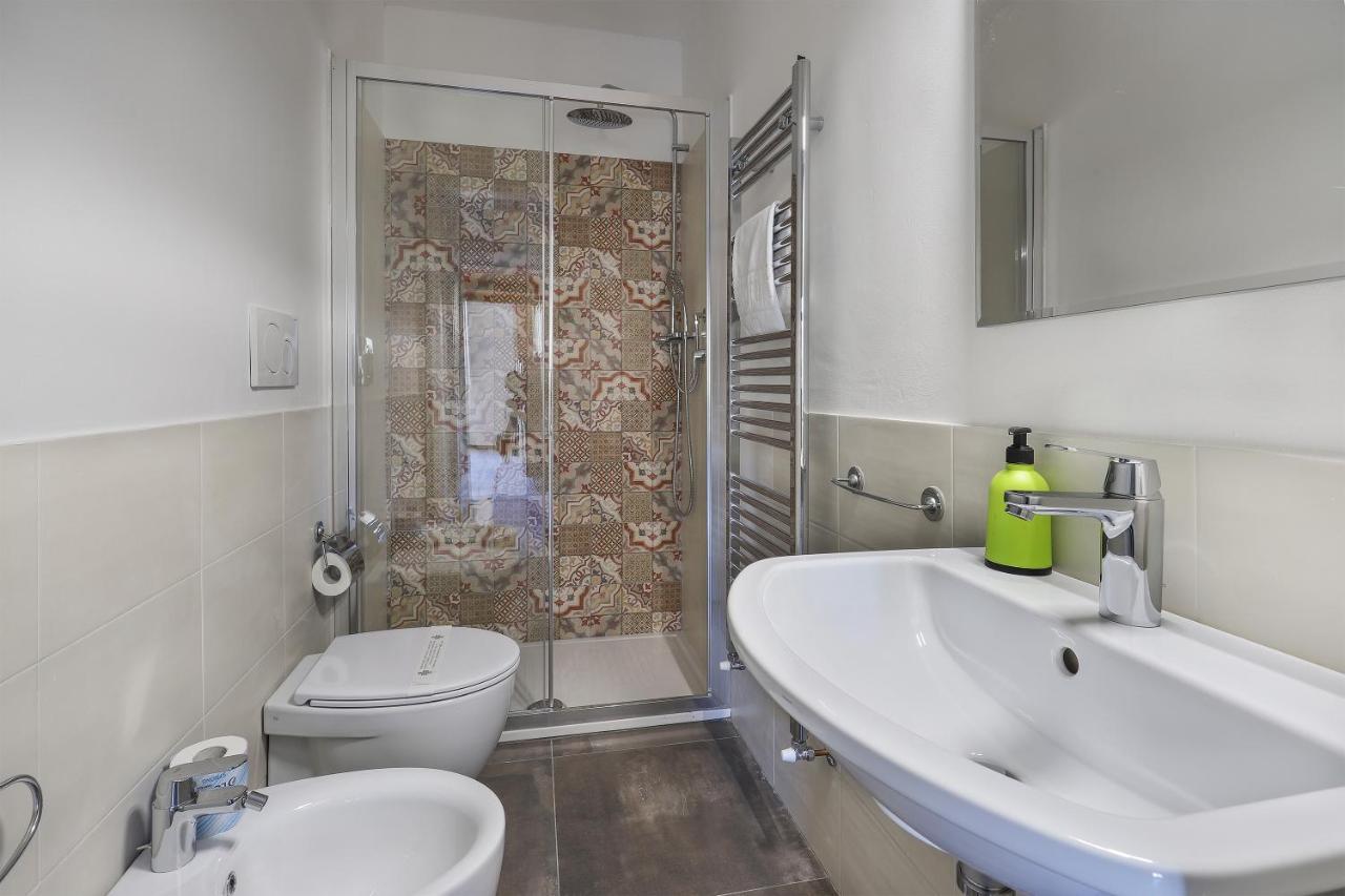 Santa Maria Novella Bright And Modern - Hosted By Sweetstay Apartamento Florença