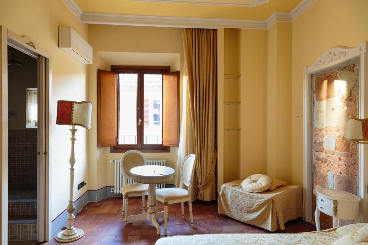 Casa de hóspedes Casa Leopardi *