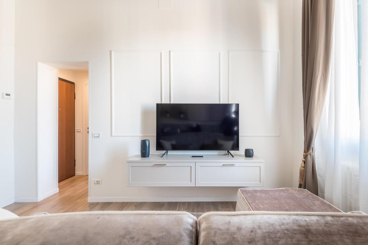 Feel Apartment