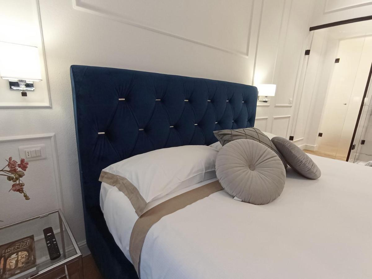 The Buckley Firenze Firenze
