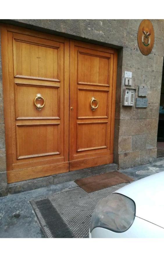 Torre Del Marzocco * Florence