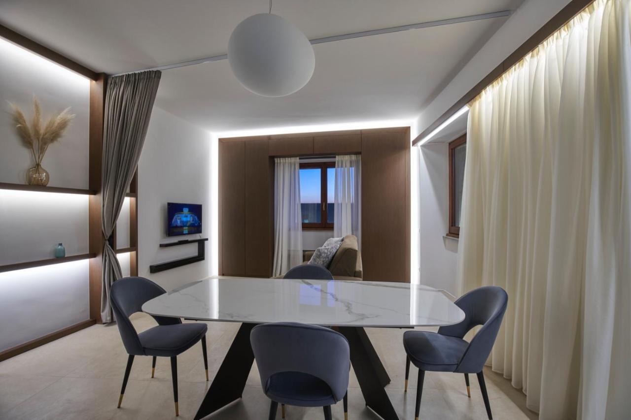 Appartement Five Stars Luxury With Jacuzzi