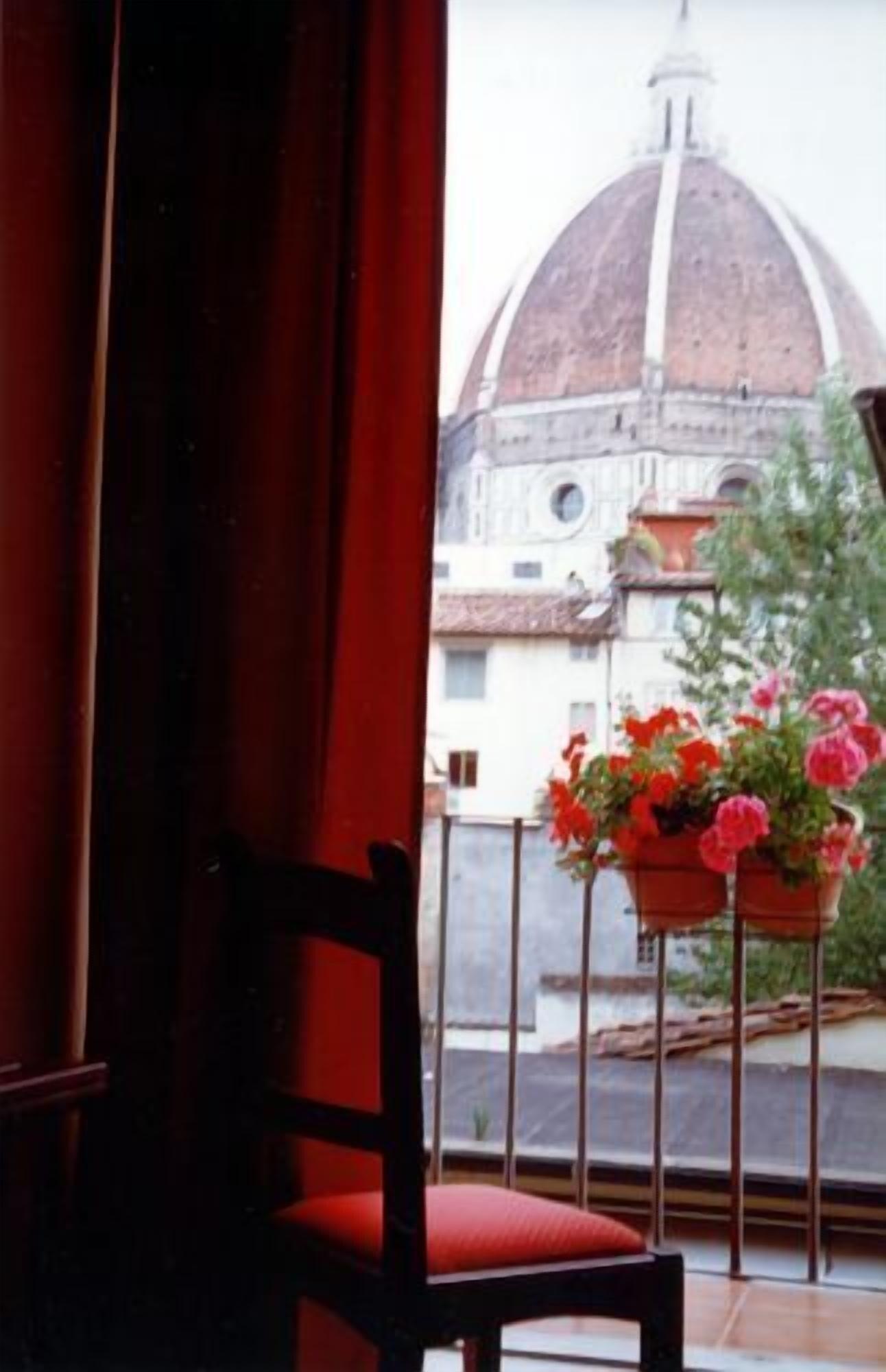 California Hotel 4*