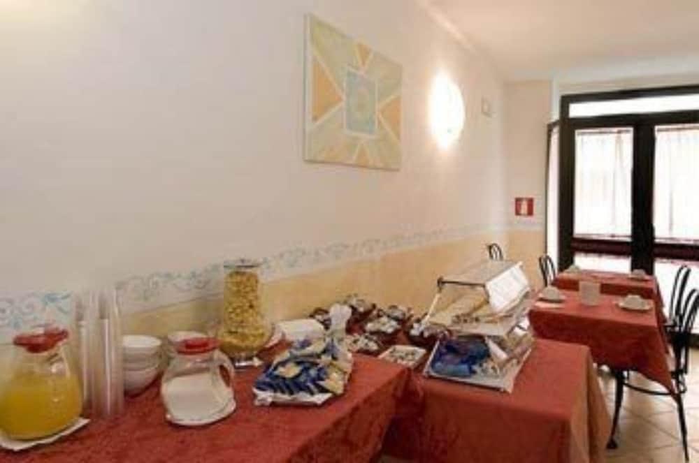 Palazzuolo Hotel