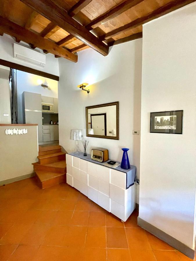 Apartment Charming In The Very Heart Of Florenz