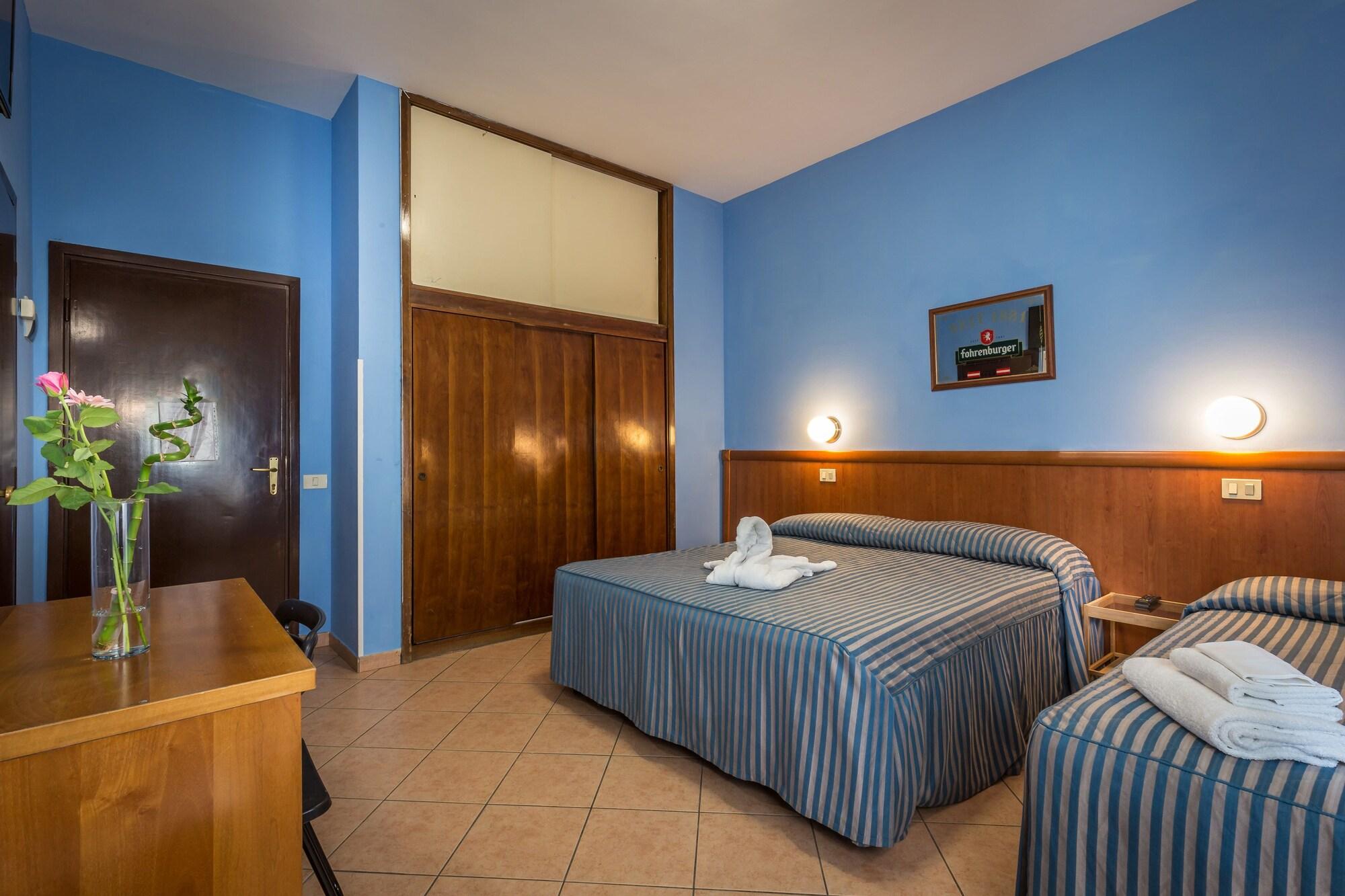 Hotel Real Ristorante E Pizzeria Parking Free !!! 3*