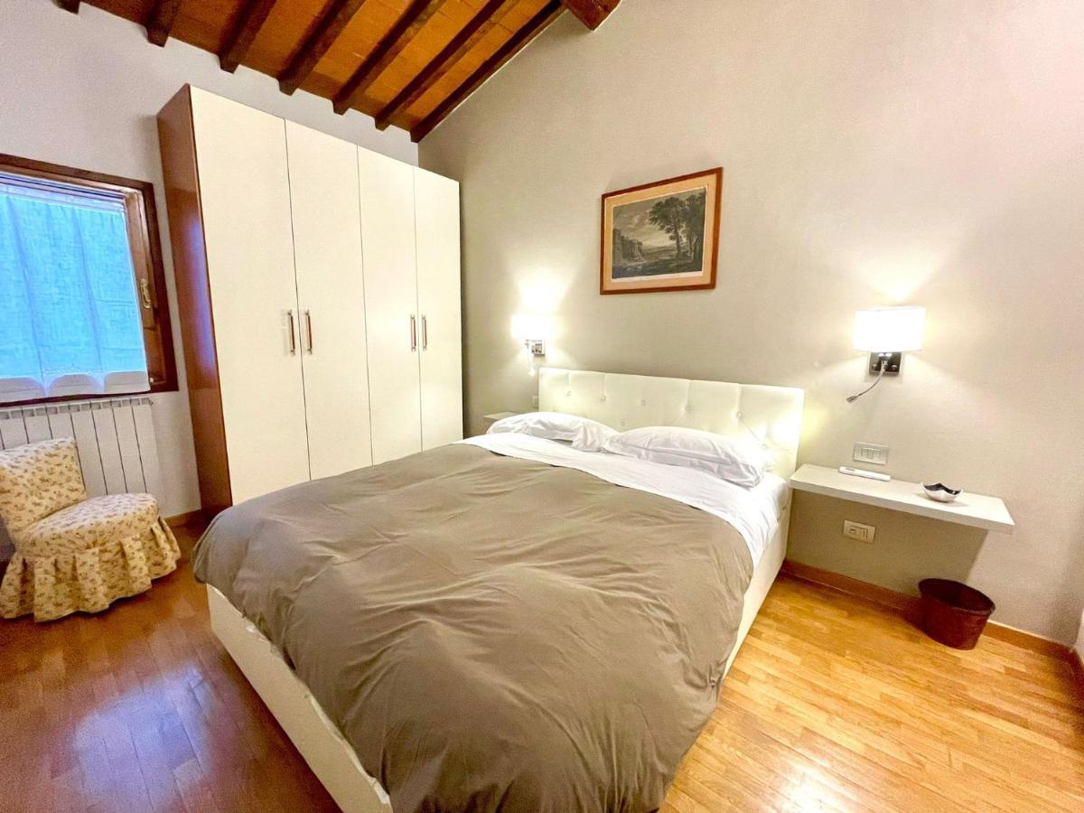 Charming In The Very Heart Of Apartment *