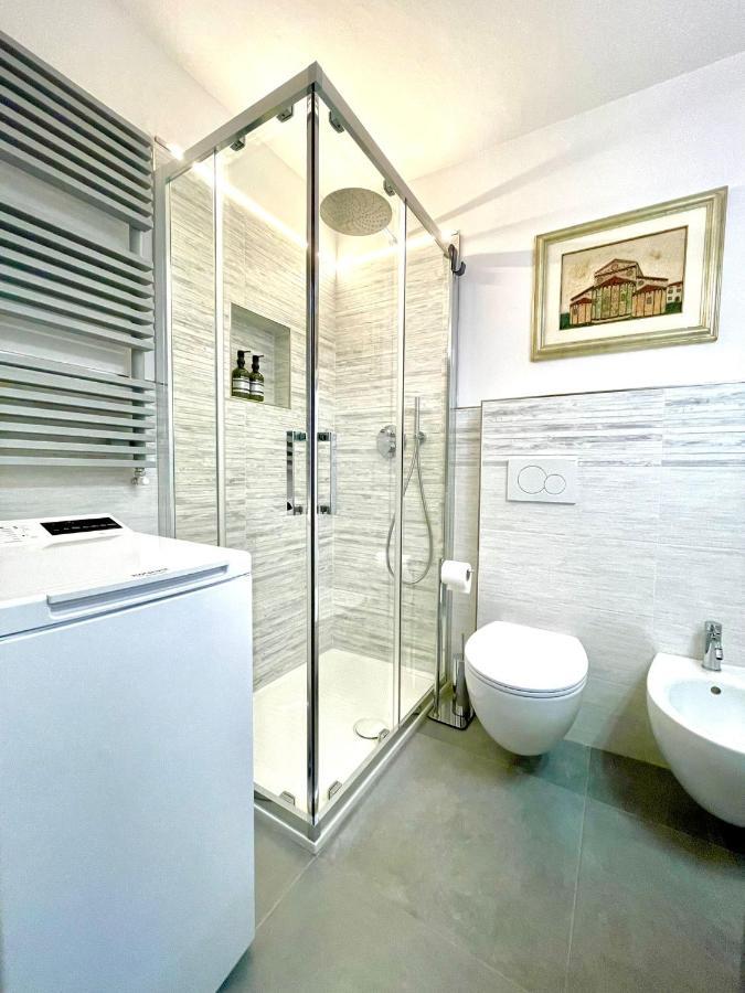 Apartment Charming In The Very Heart Of *