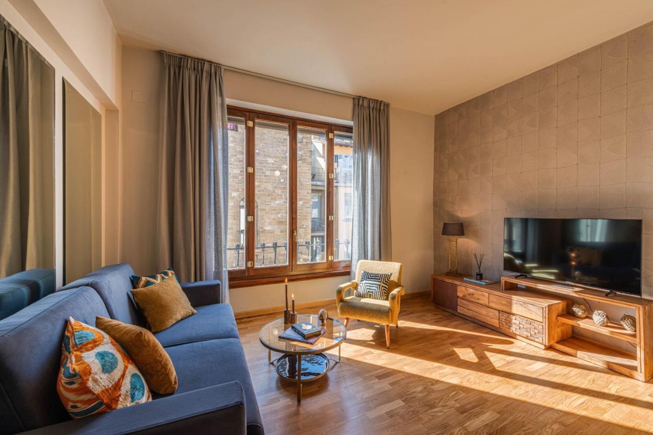 Apartment - Santo Stefano's Mirror Florenz